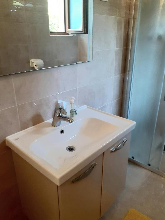 Apartman Paola Malinska Exterior foto